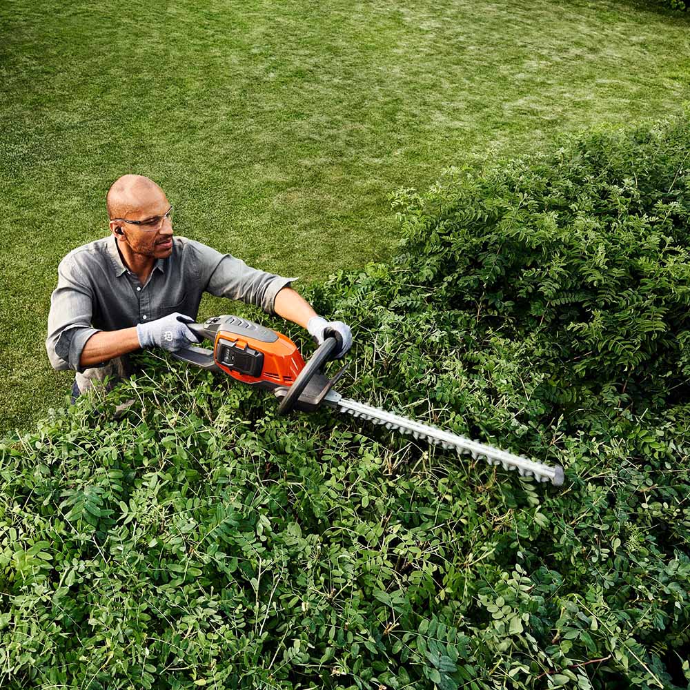 Produktabbildung: Husqvarna - 215iHD45 inkl. Akku und Ladegerät