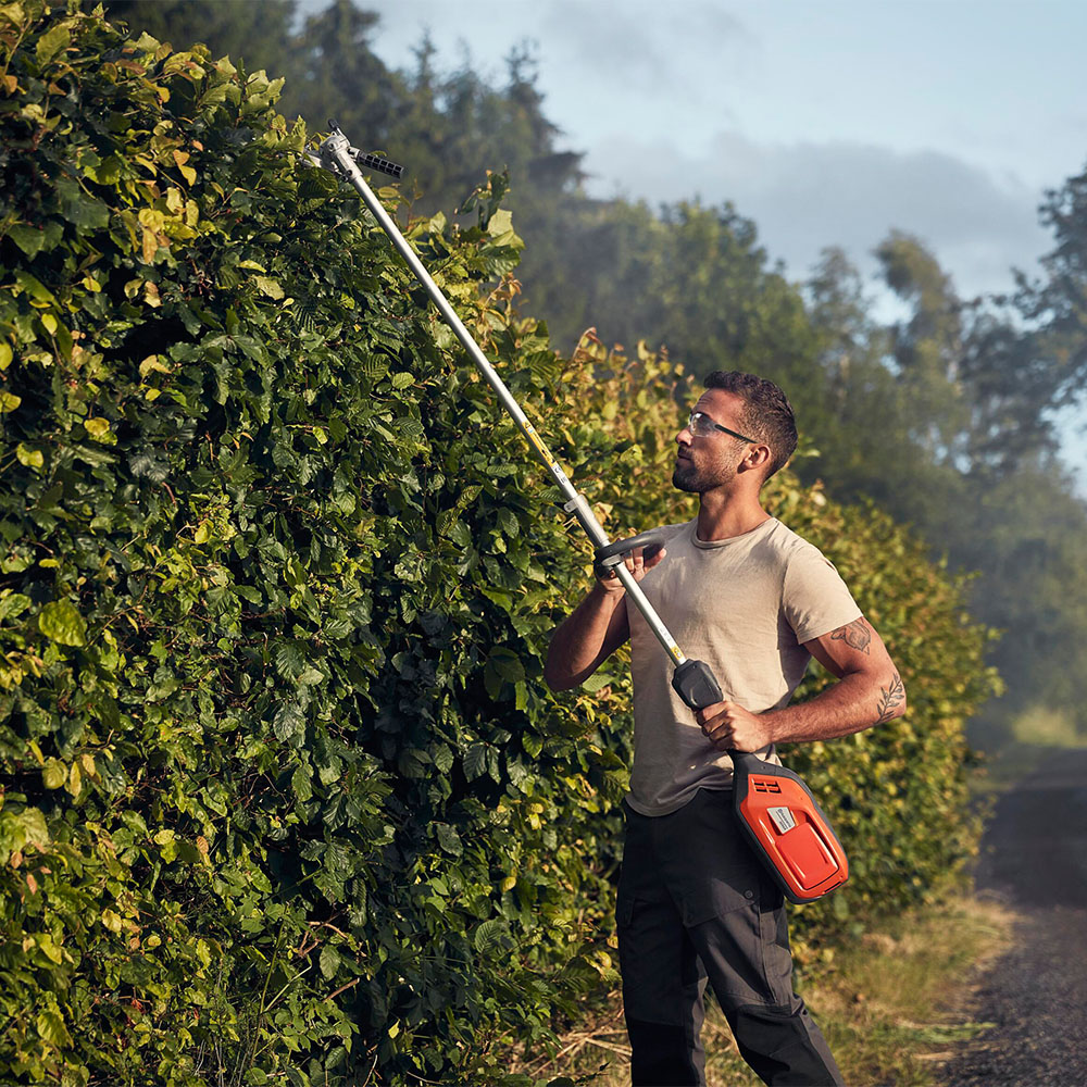 Produktabbildung: Husqvarna - 325iLK ohne Akku und ohne Ladegerät